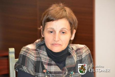 Predstavitev direktorice 3